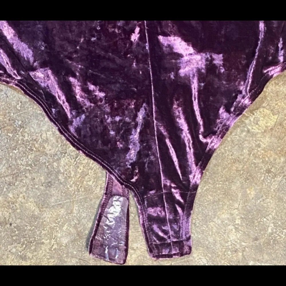 New Free People Don't You Wish Velvet Purple Bodysuit Size XS - Image 4