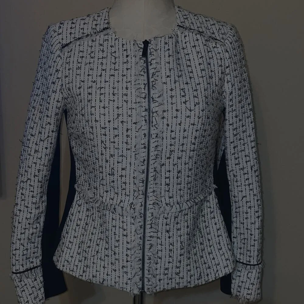 Paris White Fringe-Trimmed Tweed Zip Up Jacket Size Small - Image 5