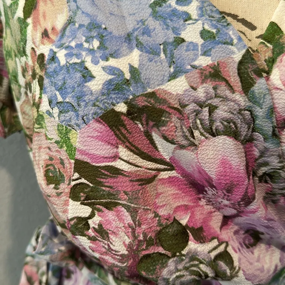 Maison Tara Women's Flutter Sleeve Wrap Asymmetric Hem Dress floral dress Blue Size 10 - Image 5