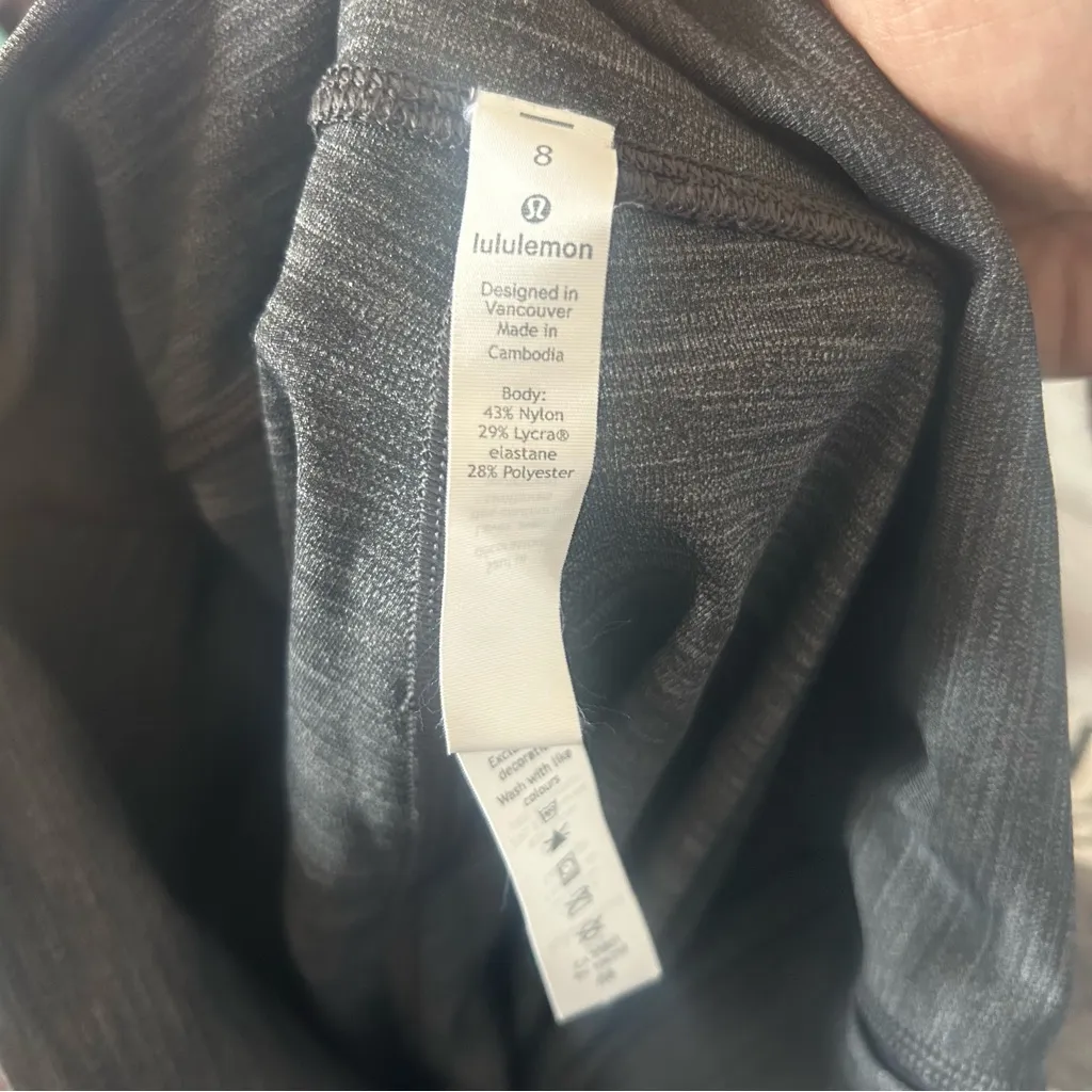 Lululemon Wunder Under Crop High-Rise Full-On Luxtreme 23” Sz 8 Heathered Black - Image 7