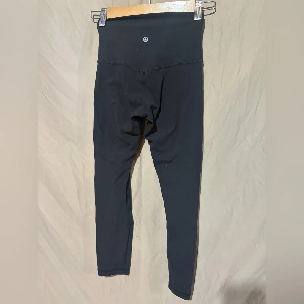 Lululemon Align Crop 23" - Image 4