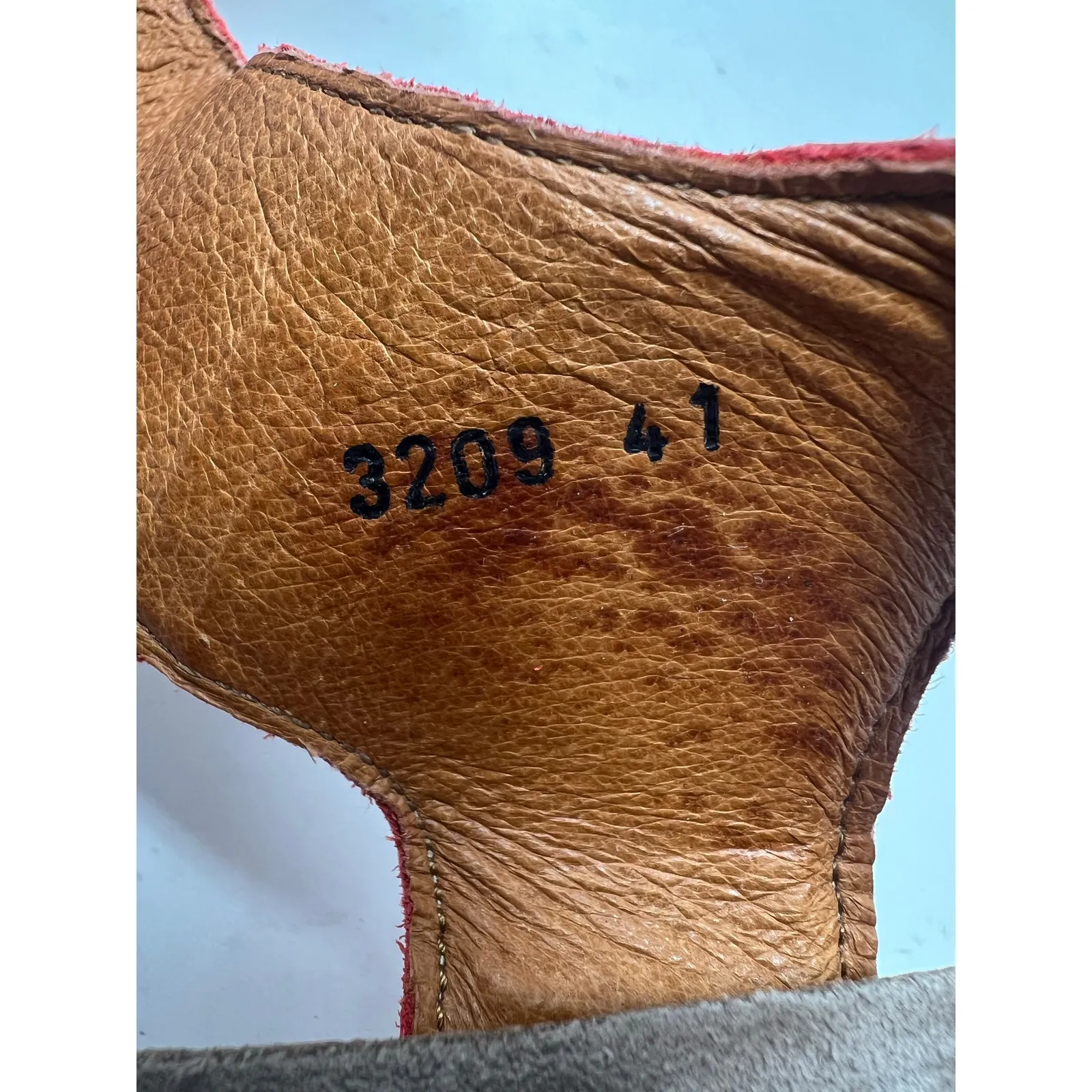 Taos Carousel Red Leather and Gold Wedge Comfort Sandals EU 41 Size 10 - Image 7