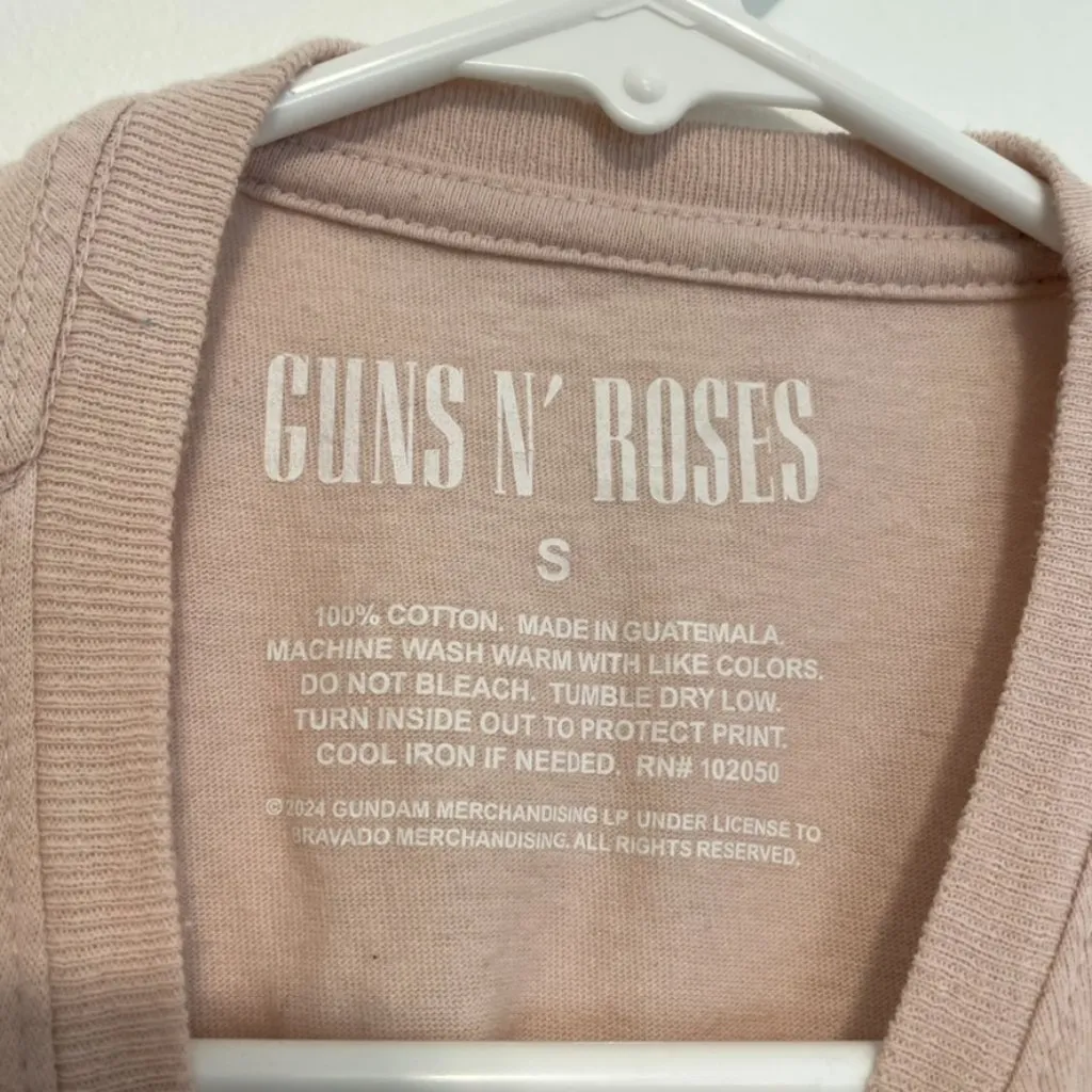 BRAVADO Guns N Roses Floral Short Sleeve Graphic T - Image 4