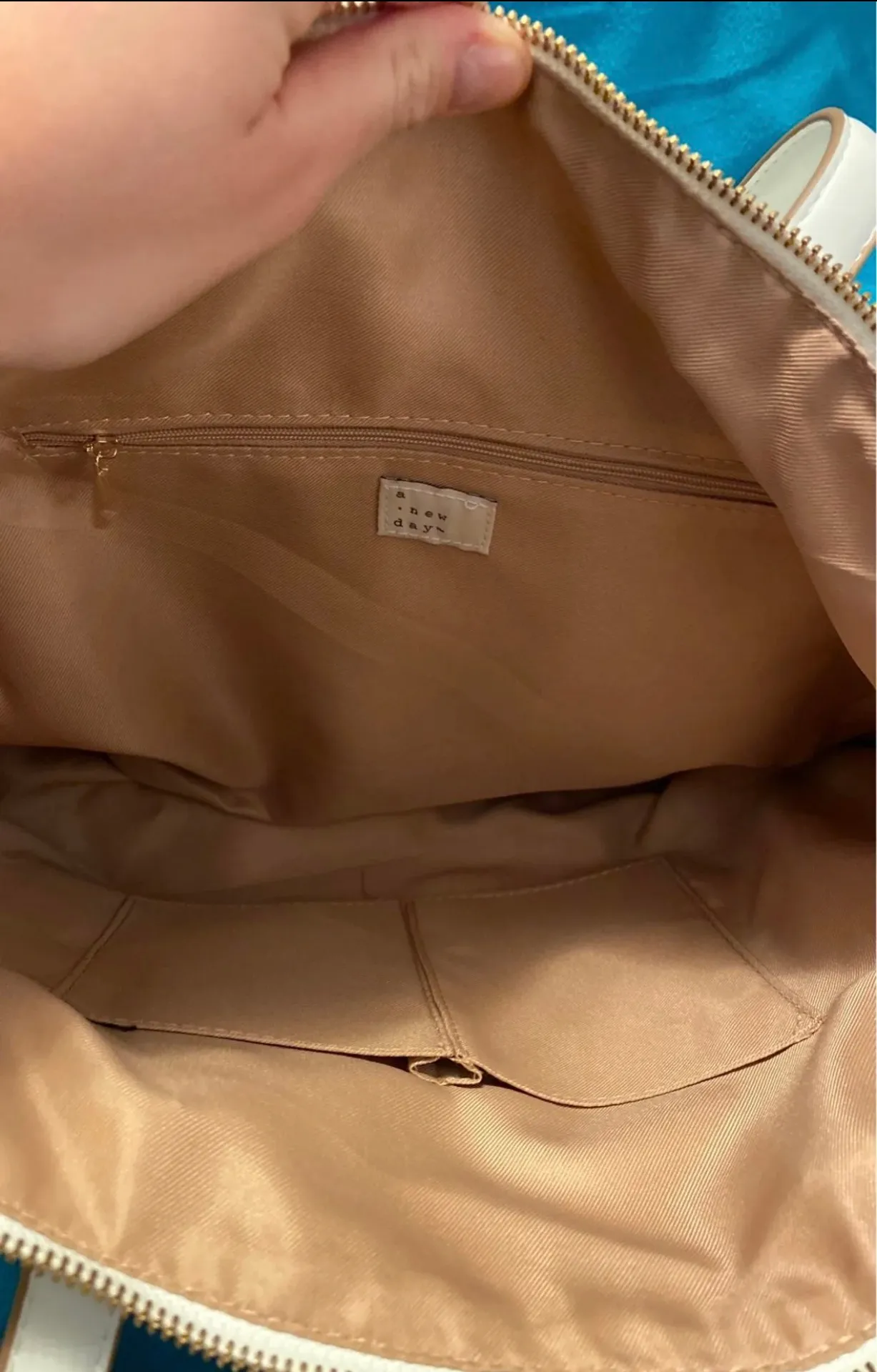 A New Day White Purse - Image 4