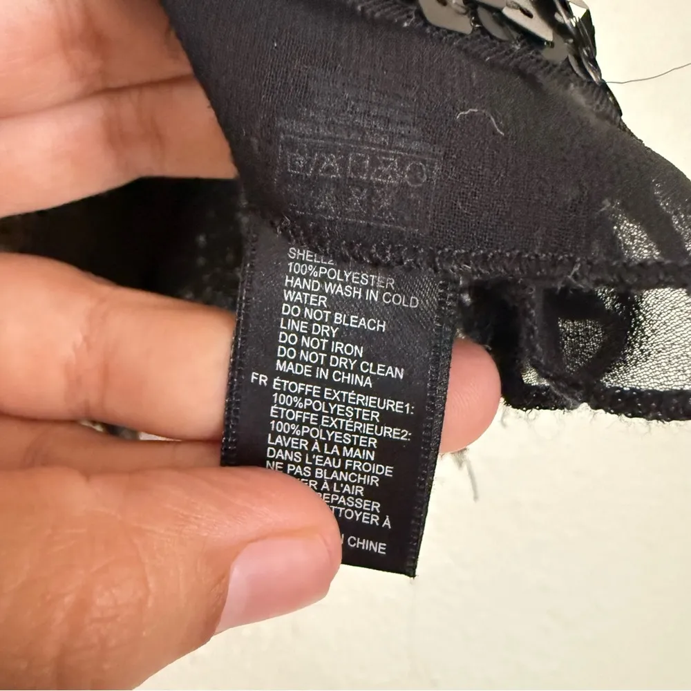 Forever 21  sequin top - Image 3