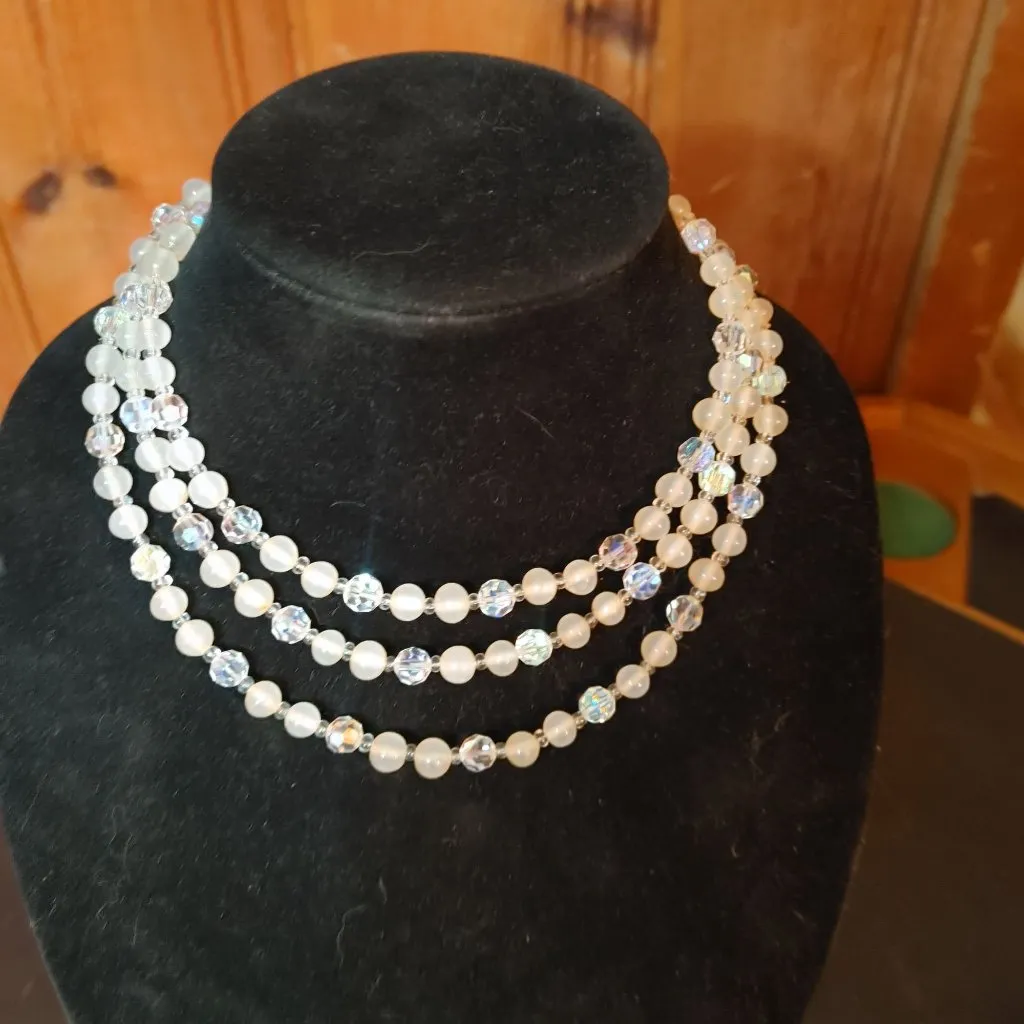 Multi Strand Necklace Aurora Borealis Vintage 3 Strand Crystal Glass Faux Pearl White Size 12 - Image 4