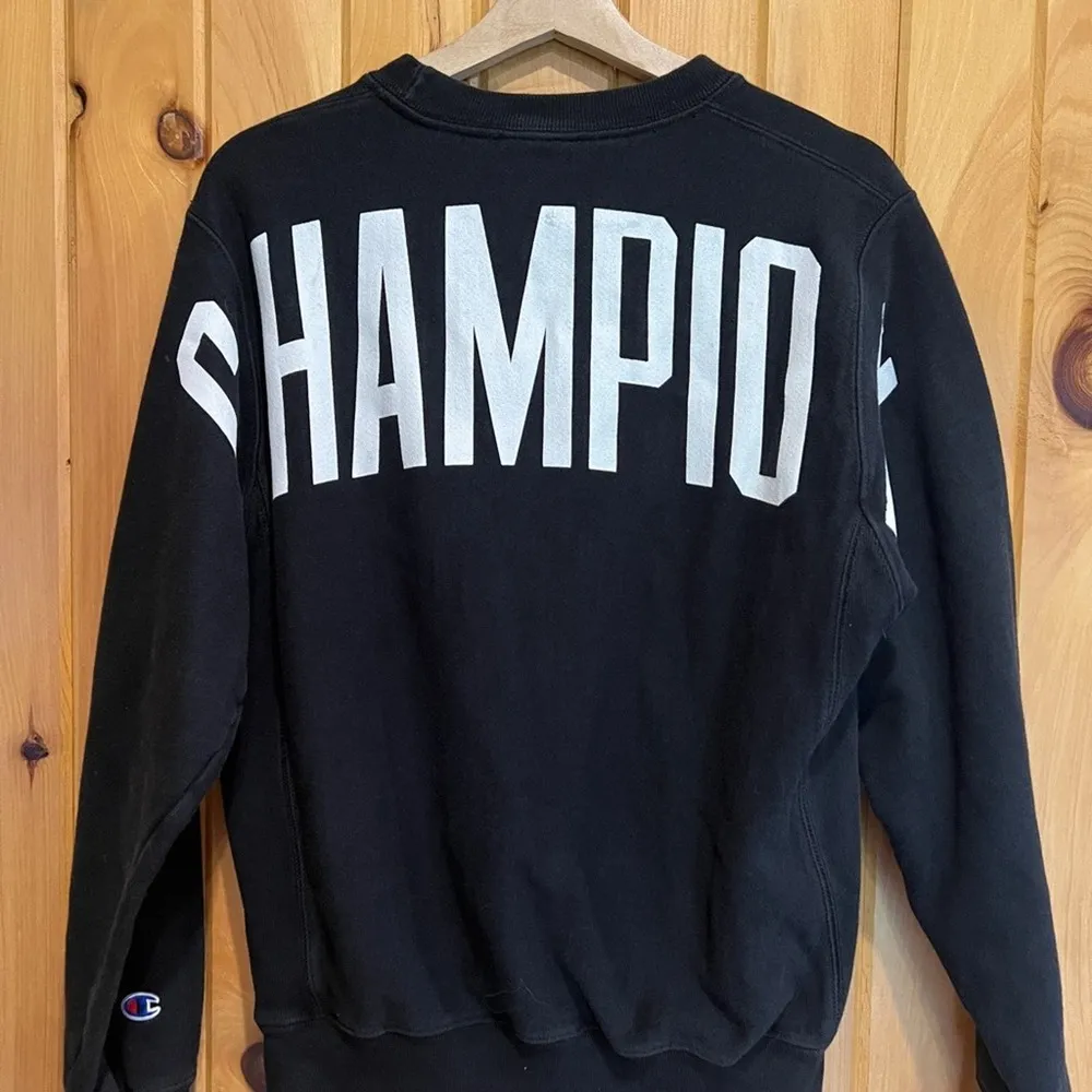Champion Oversized Sweatshirt - Image 2
