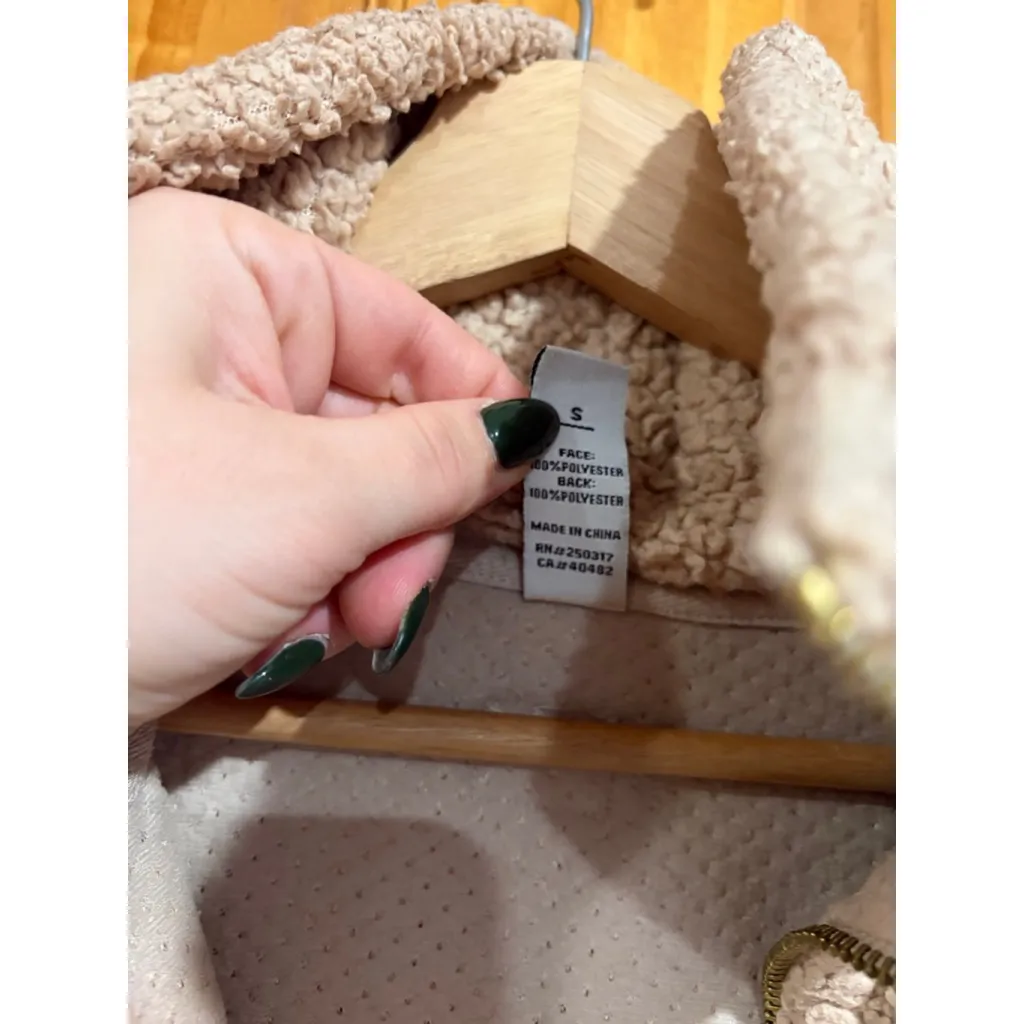 Varley Beige Sherpa Fleece Half Zip Pullover Ribbed Hem Sweatshirt S - Image 3