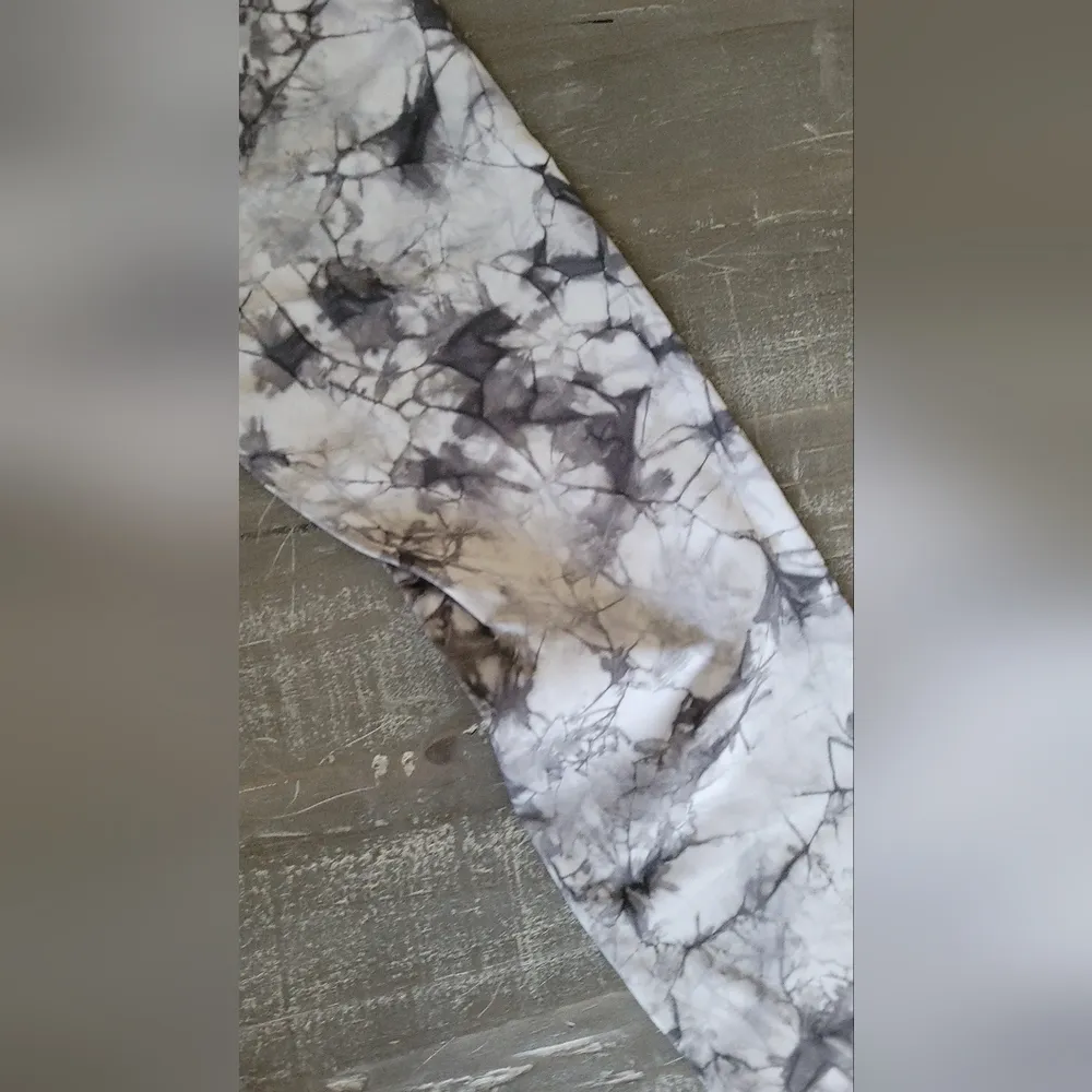 Lululemon  Wunder Under High Rise Leggings Gray Shibori Tie Dye Size 8 - Image 9