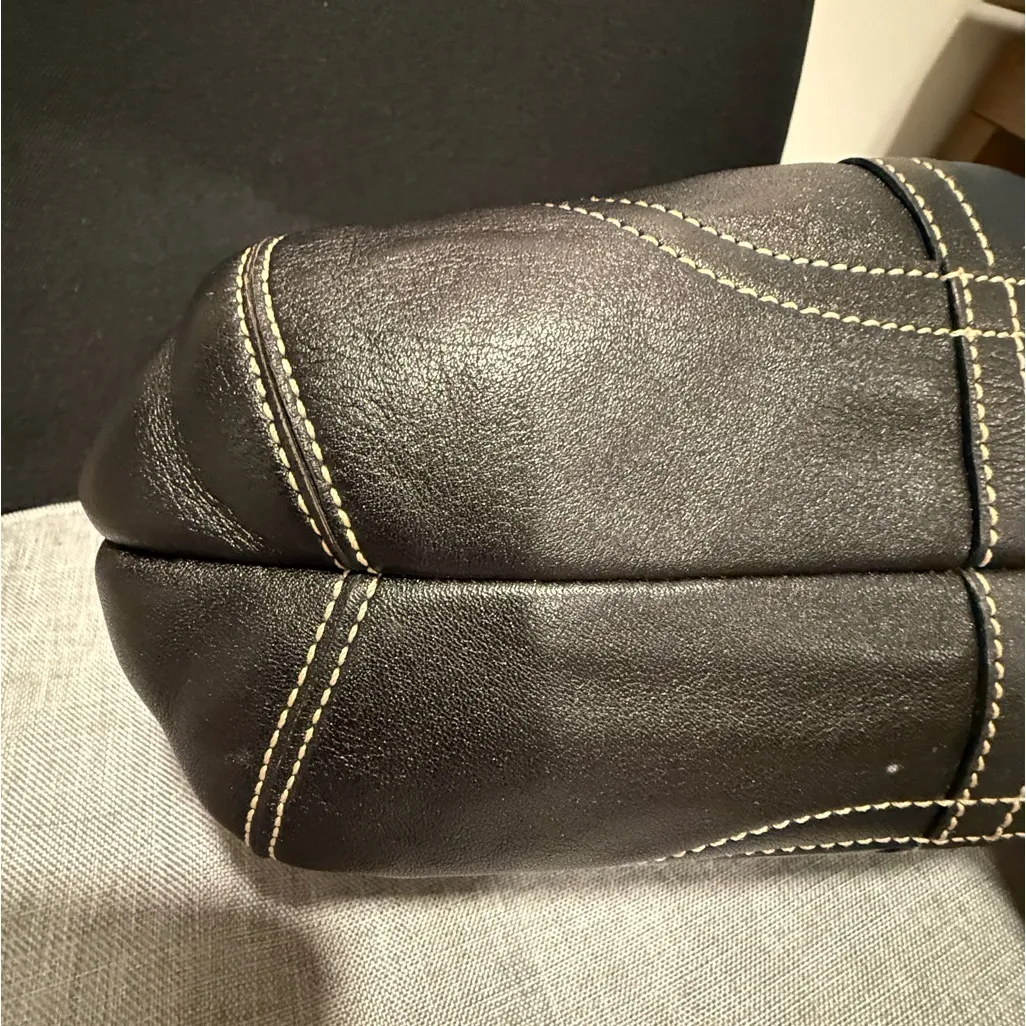 Coach y2k Black Leather Soho Buckle Bag - Image 9