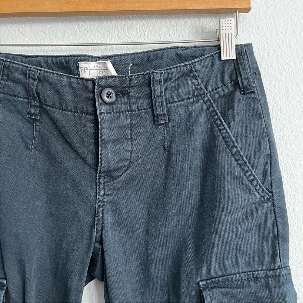 Free People Black Military Skinny Leg Cargo Pants. Size 26 - Image 3
