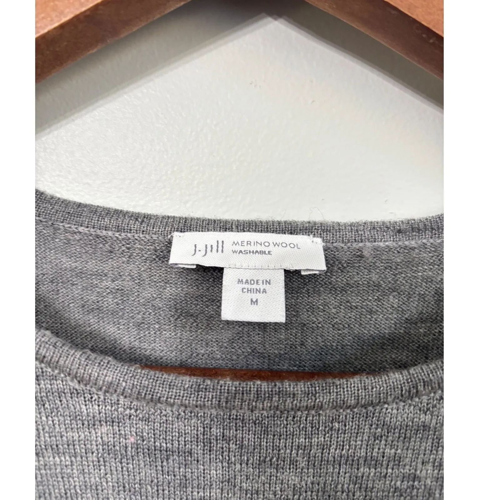 J Jill Merino Wool Washable Sweater M Grey Long Sleeve Layered Look Pullover Gray Size M - Image 2