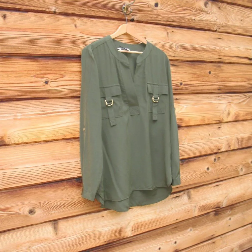 DVF Diane Von Furstenberg Silk Blouse - Image 5