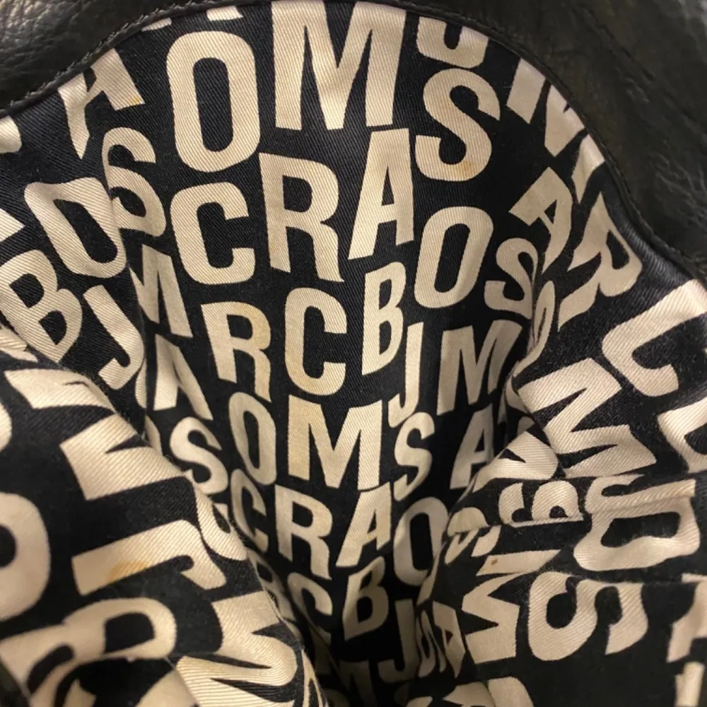 Marc by Marc Jacobs Black Leather Shoulder Bag - Image 7