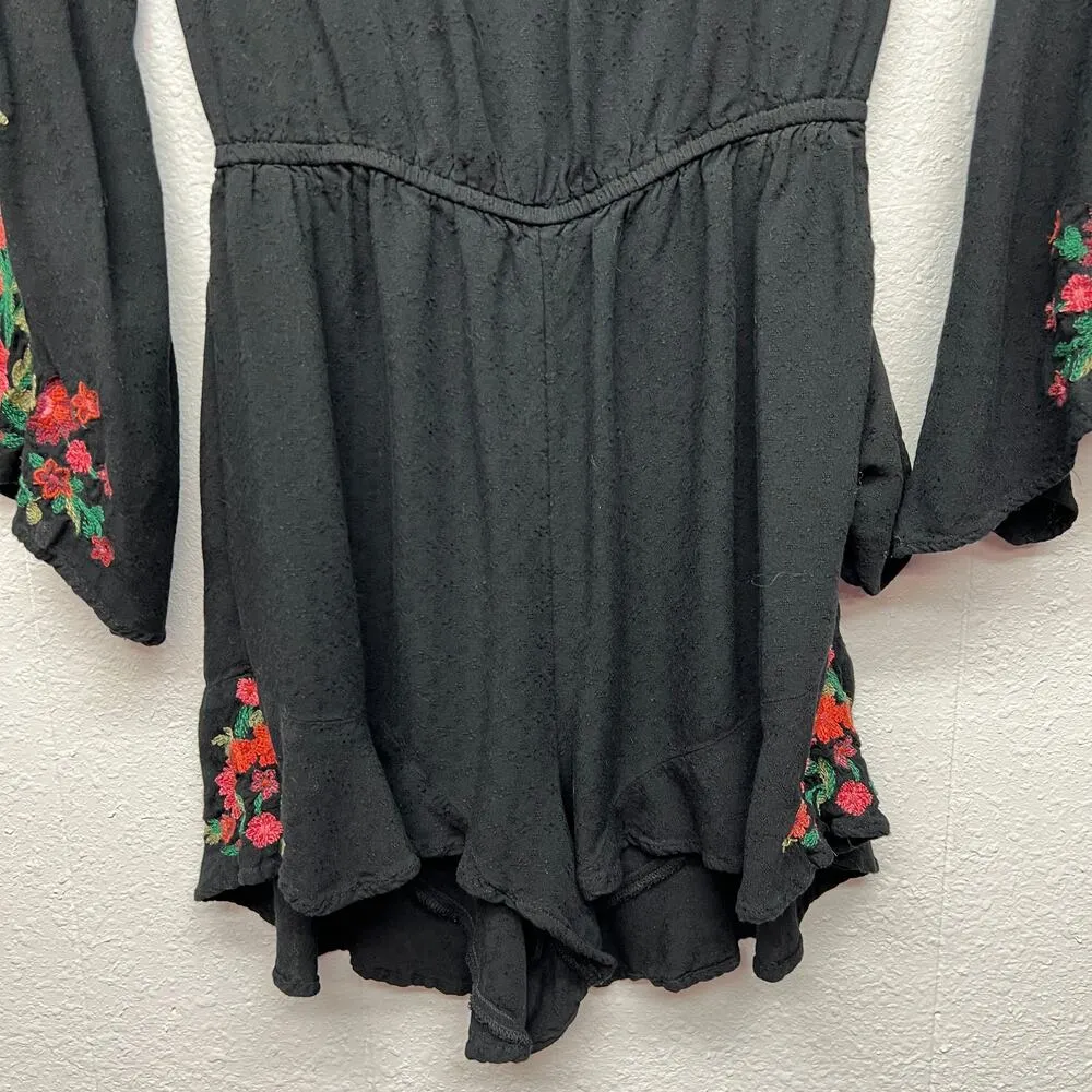 American Eagle Romper Womens Small Embroidered Dark Fairy Boho Festival Romantic - Image 5