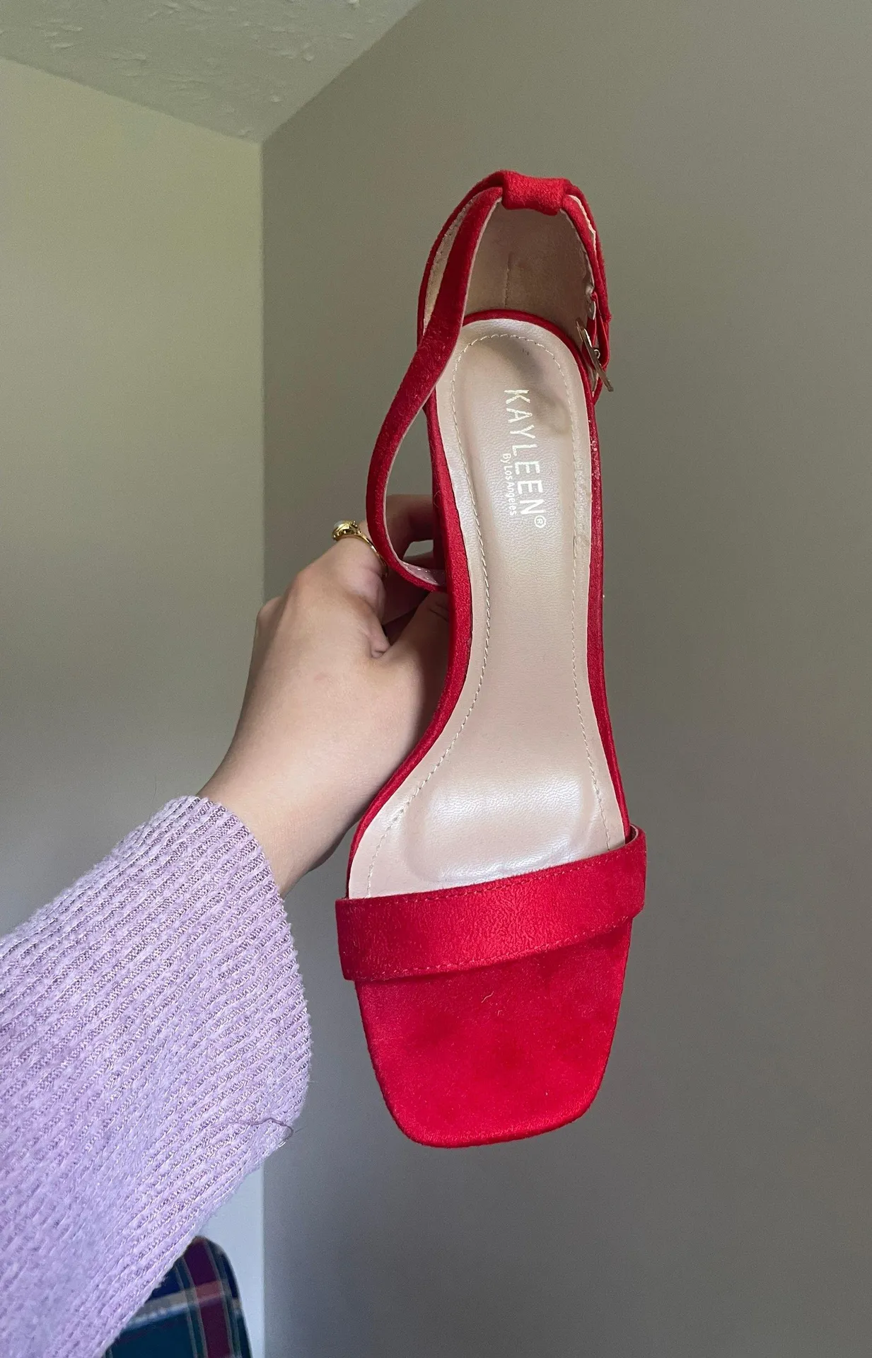 Red High Heels - Image 3