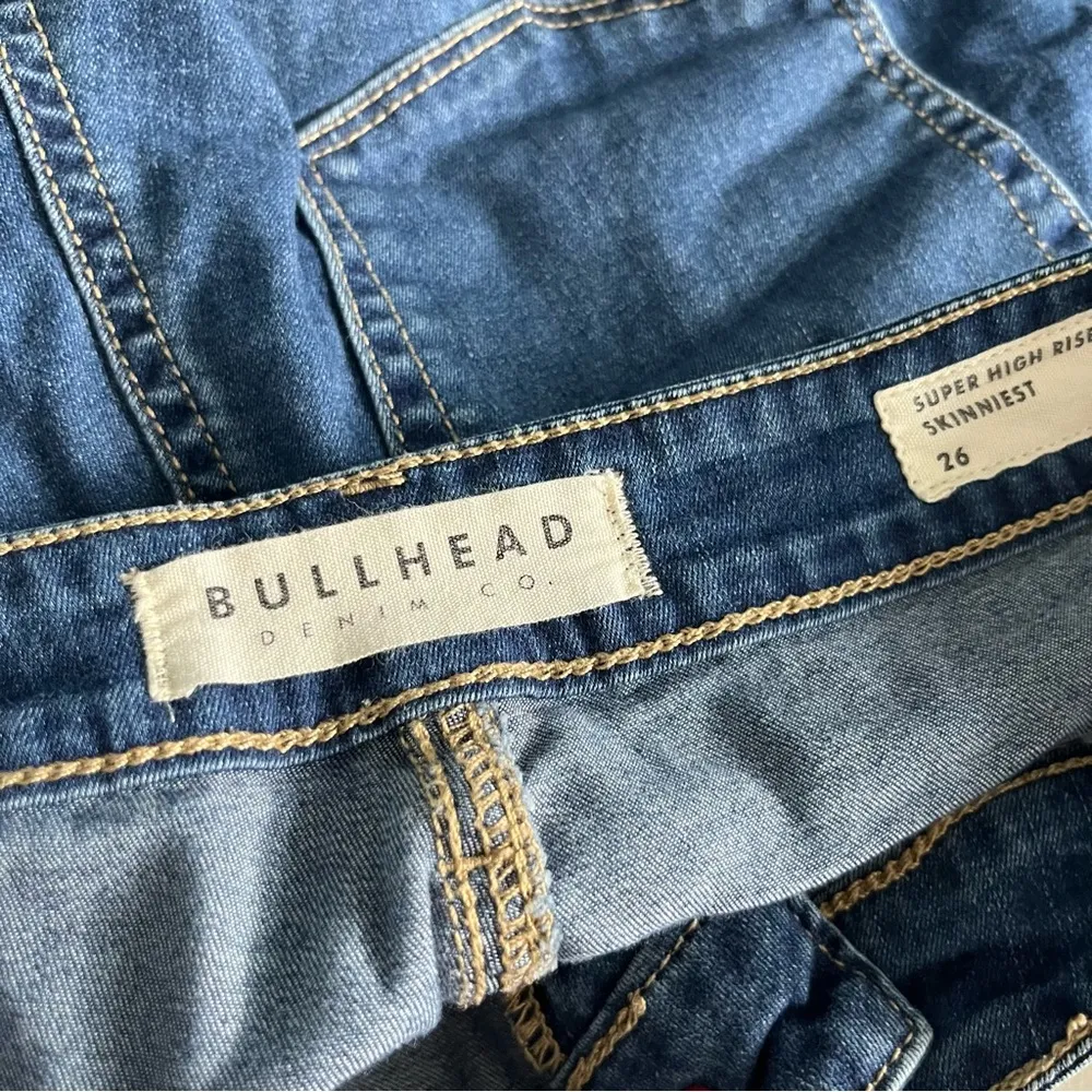 Bullhead Super High Rise Skinniest Jeans - Image 3