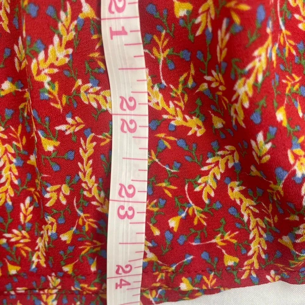 Red Floral Ruched V‎ Neck Peplum Tank Top Womens Small - Image 9