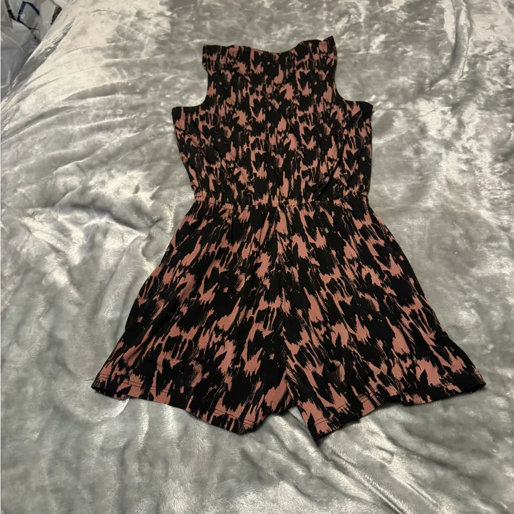 Chic Black and Dusty Pink Women's Romper - Image 2