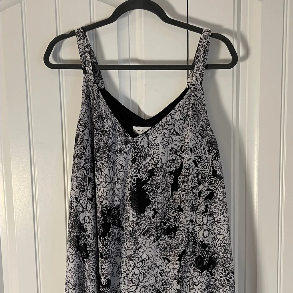 Emma & Michele Black &  White Floral Asymmetrical Sleeveless Sun Dress Size 1X - Image 2
