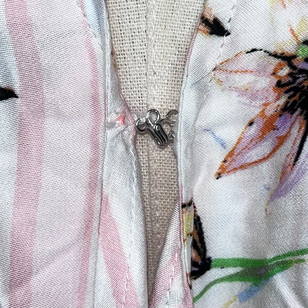 OLIVACEOUS Pink Striped Floral Wrap Tie V Neck Blouse Top Small NWT - Image 4