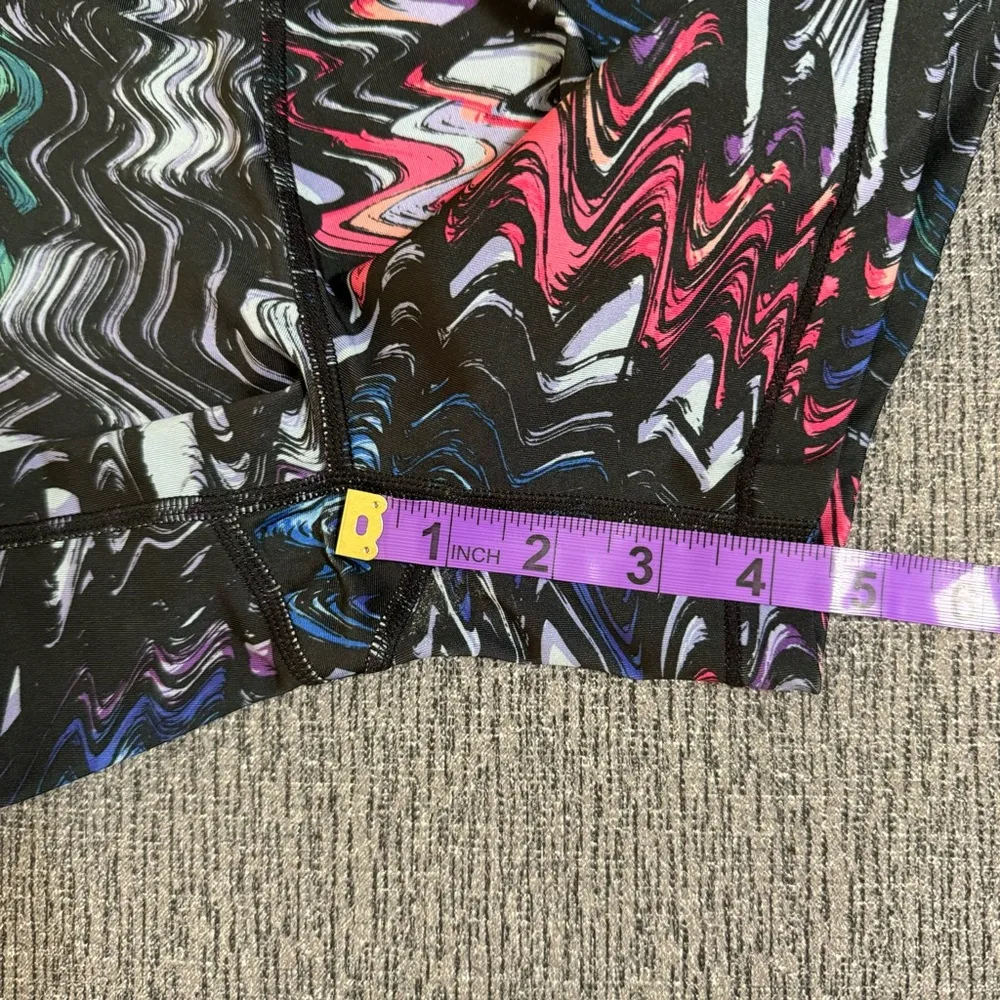 Nike Bike Shorts - Image 11