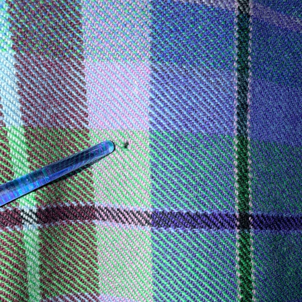 Vintage Wool Plaid Pleated Skirt in Purple and Green Size L - Image 2