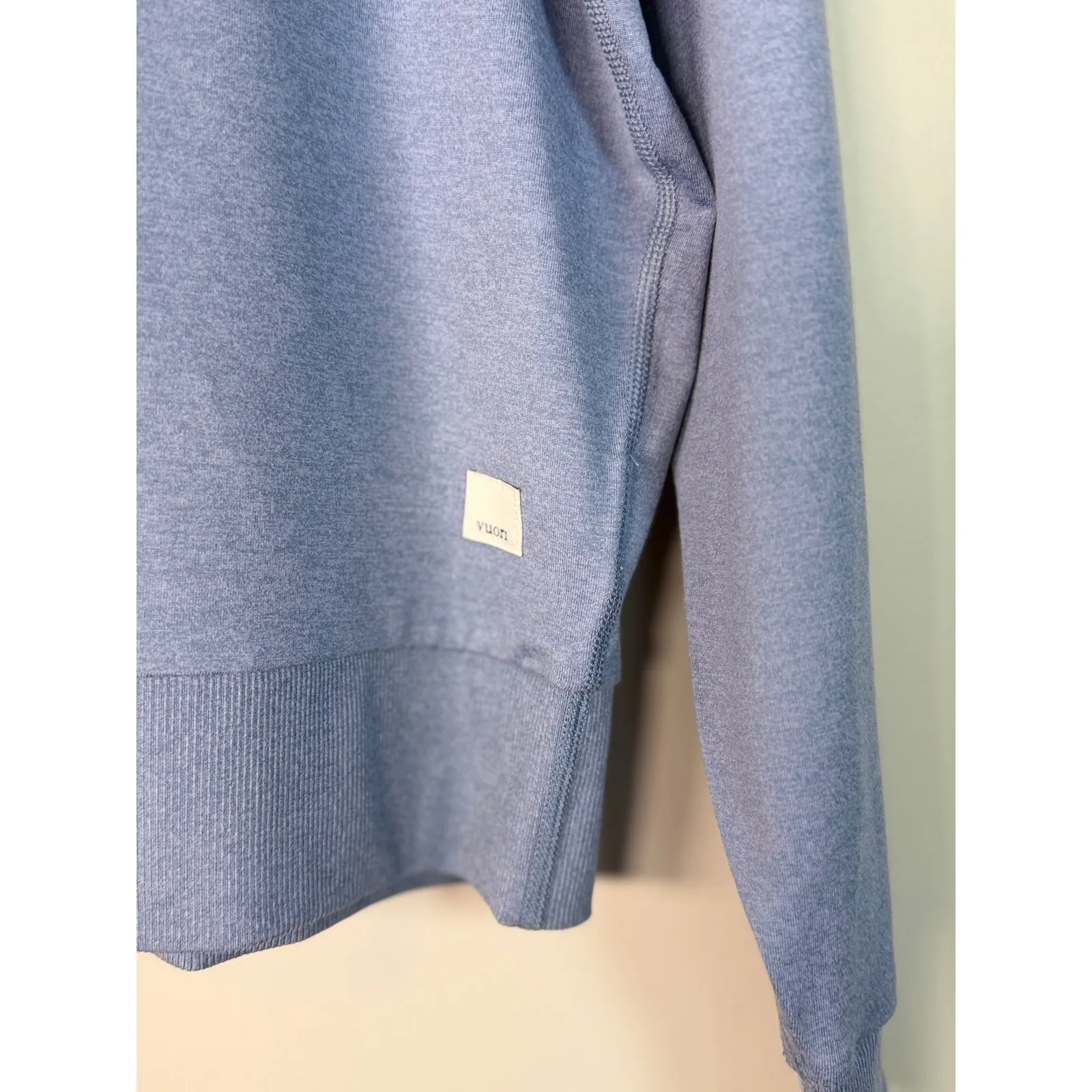 Vuori Halo Crew Pullover Sweatshirt Heather Blue Raglan Long Sleeve Size M - Image 3