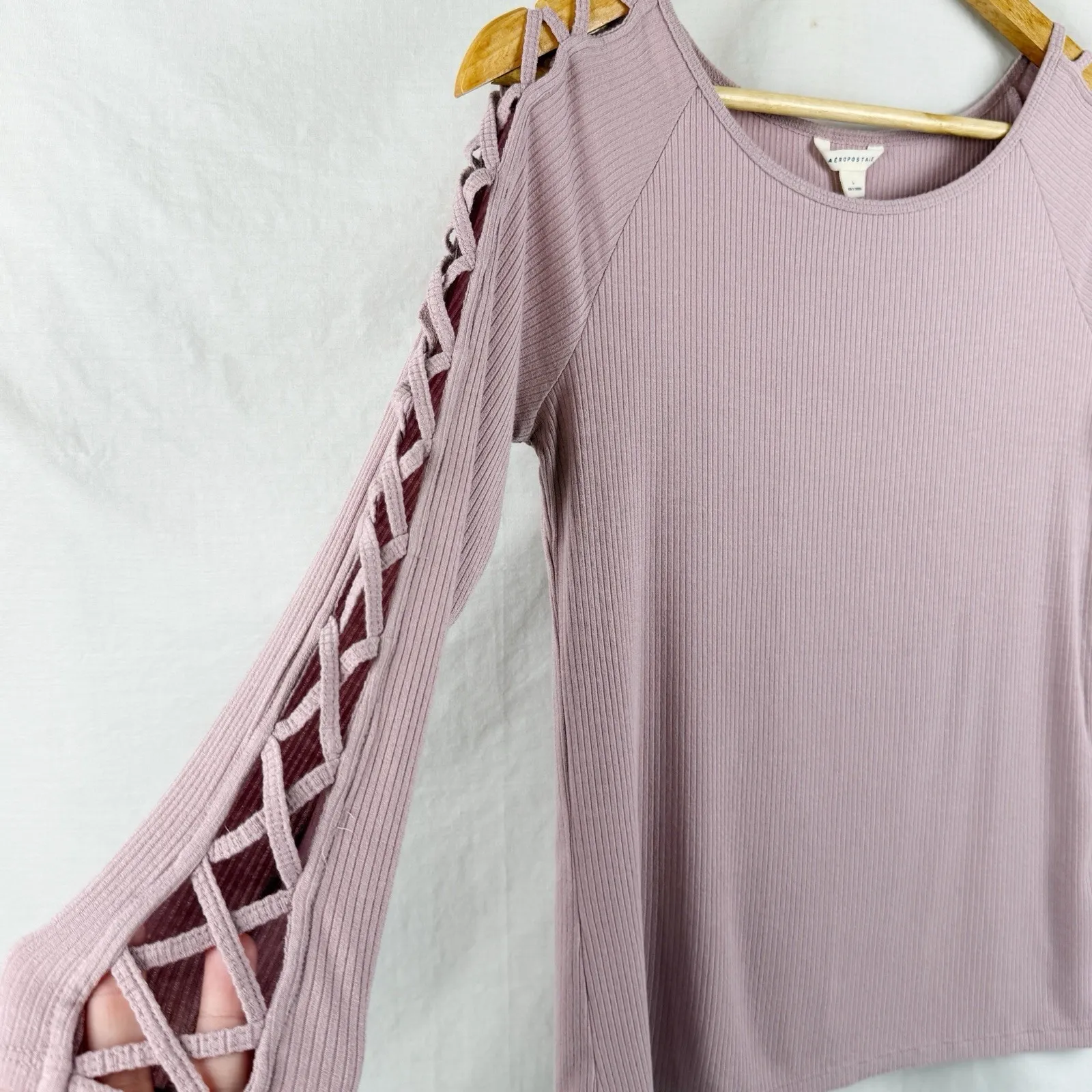 Aeropostale Mauve Ribbed Lattice Sleeve Top Women's Size Large Long Sleeve Knit - Image 2