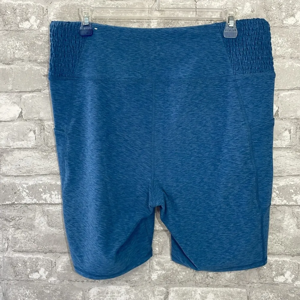 Maurices High Rise Ruched Side Pocket 8in Bike Short - Image 3