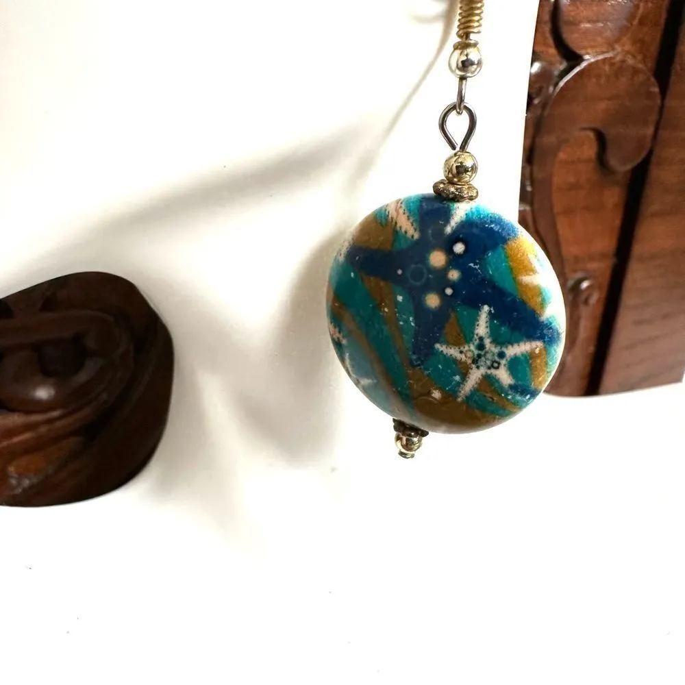 Gold tone blue starfish necklace and earrings set - Image 6