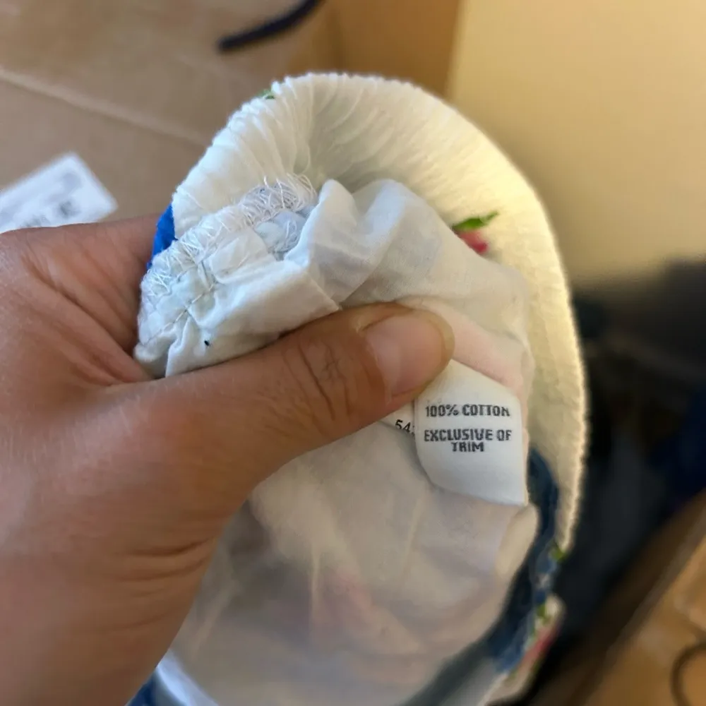 Gilly Hicks Y2K Floral Mini Skirt - Image 3