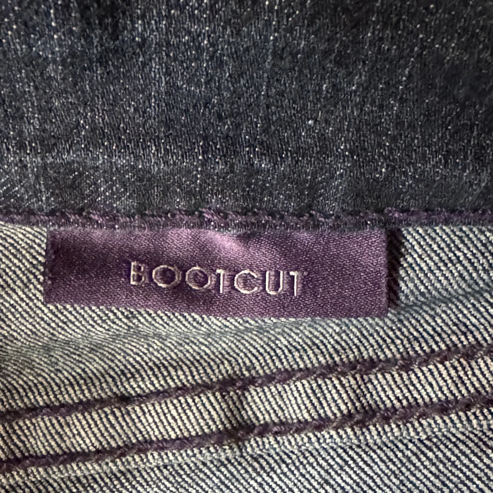 NYDJ SZ 8 Bootcut Jeans Stretch Mid-Rise Embroidered Rhinestones Zip Lift-Tuck - Image 11