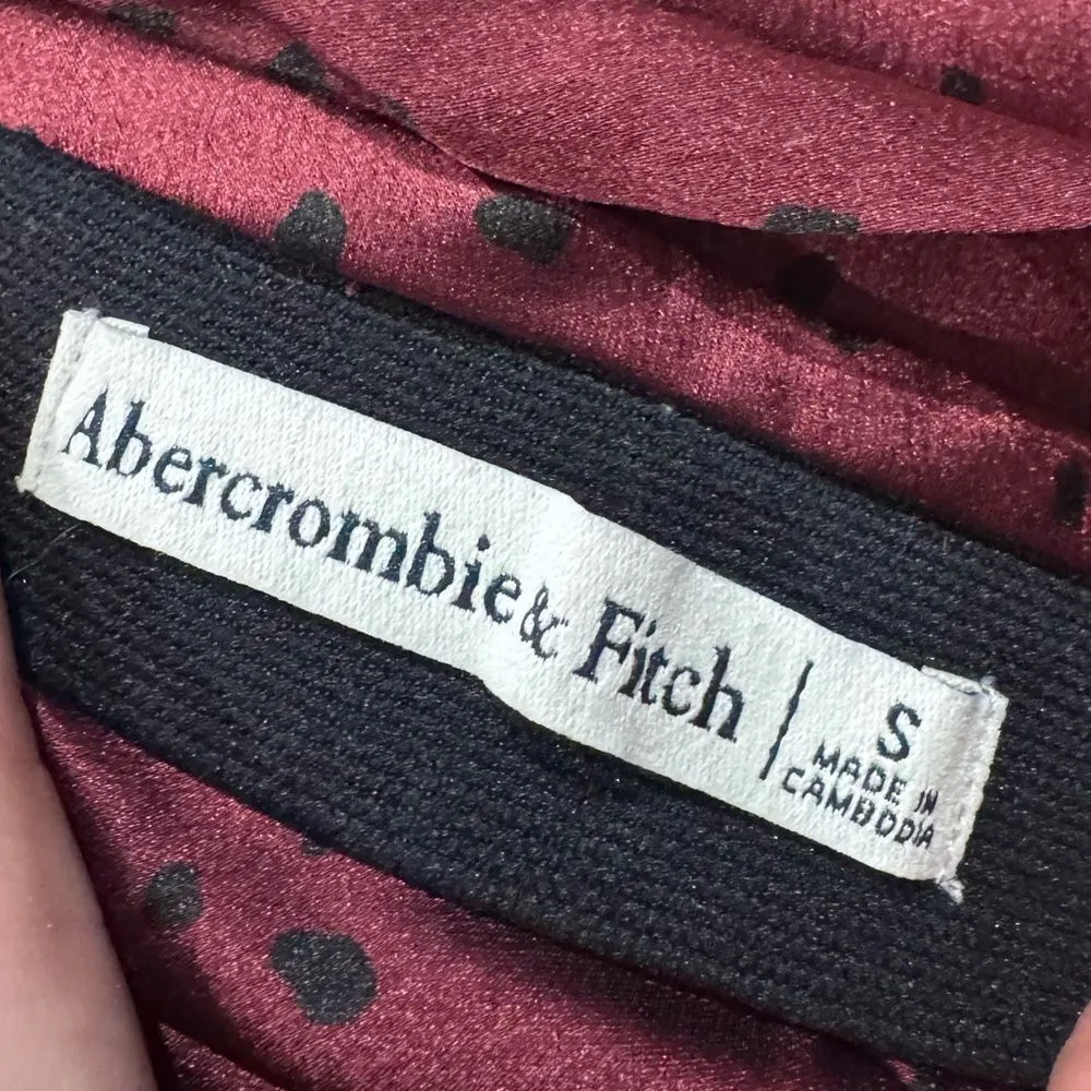 Abercrombie and Fitch Maroon Polka Dot Satin Wrapped Mini Skirt Women’s Small - Image 2