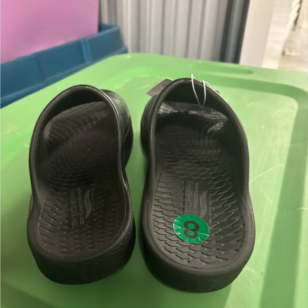 NWT Skechers GO GORecover Vegan Arch Fit Recovery Sandal - Glam Up size 8 - Image 5