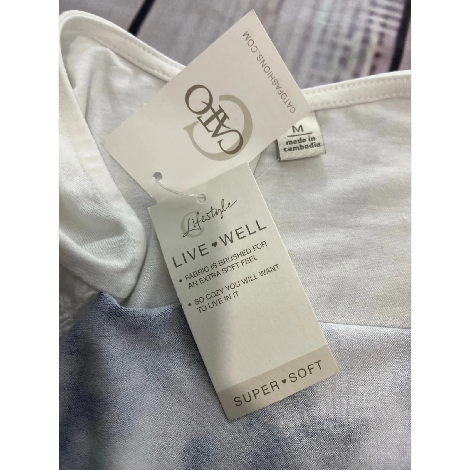 Cato Tee Shirt Womens M Short Sleeves Red White Blue Tie Dye Jersey Knit NEW - Image 2