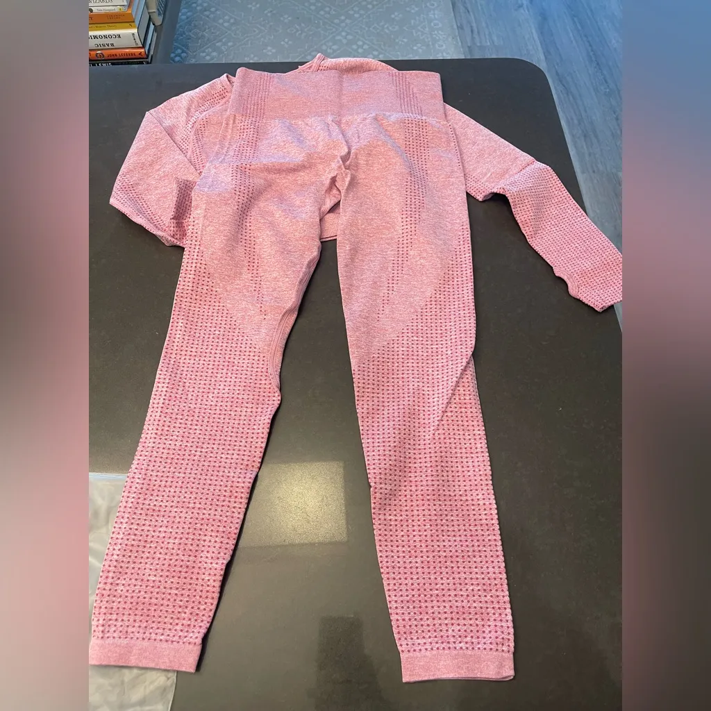 NWOT FITNESS YOGA SPORT DUSTY ROSE SPORT SET M Pink Size M - Image 5