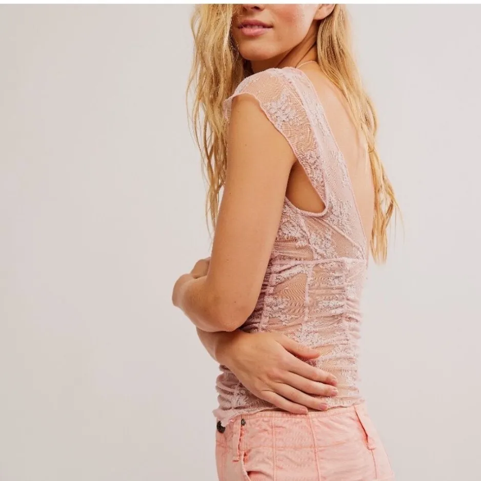 NWT FREE PEOPLE ✨ Lacey In Love Cami Mauve Chalk Size L - Image 3