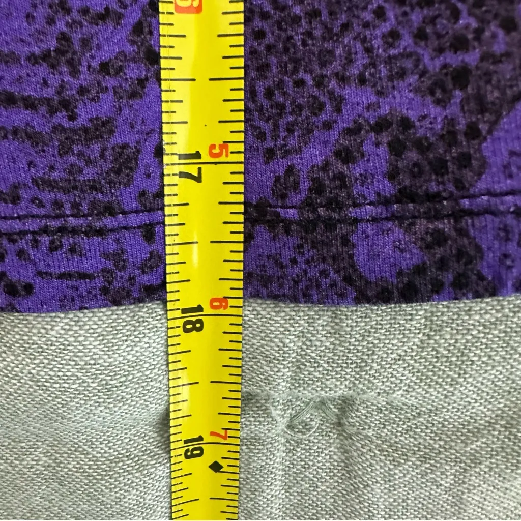 Alice & Olivia Delaina Rainbow Snake Stripe Cropped Blouse Size S - Image 8