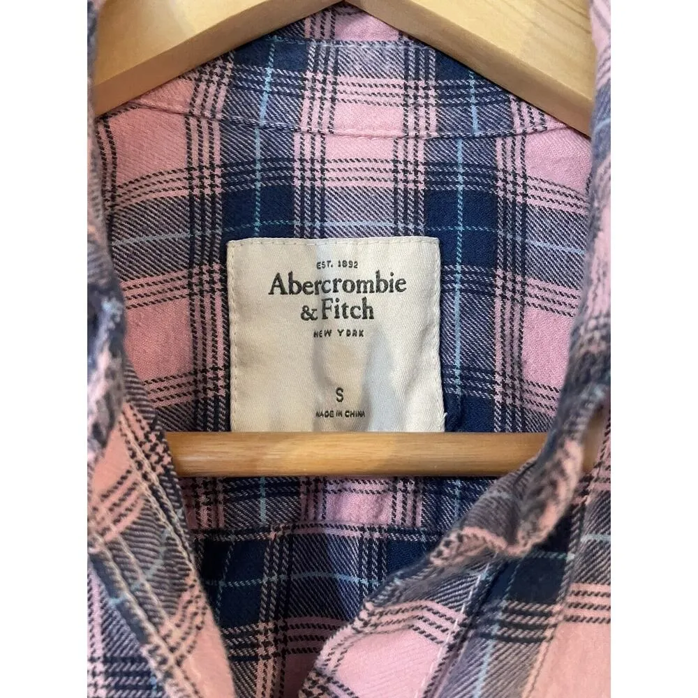 Abercrombie And Fitch Womens Pink And Blue Button Up Flannel Size S - Image 2
