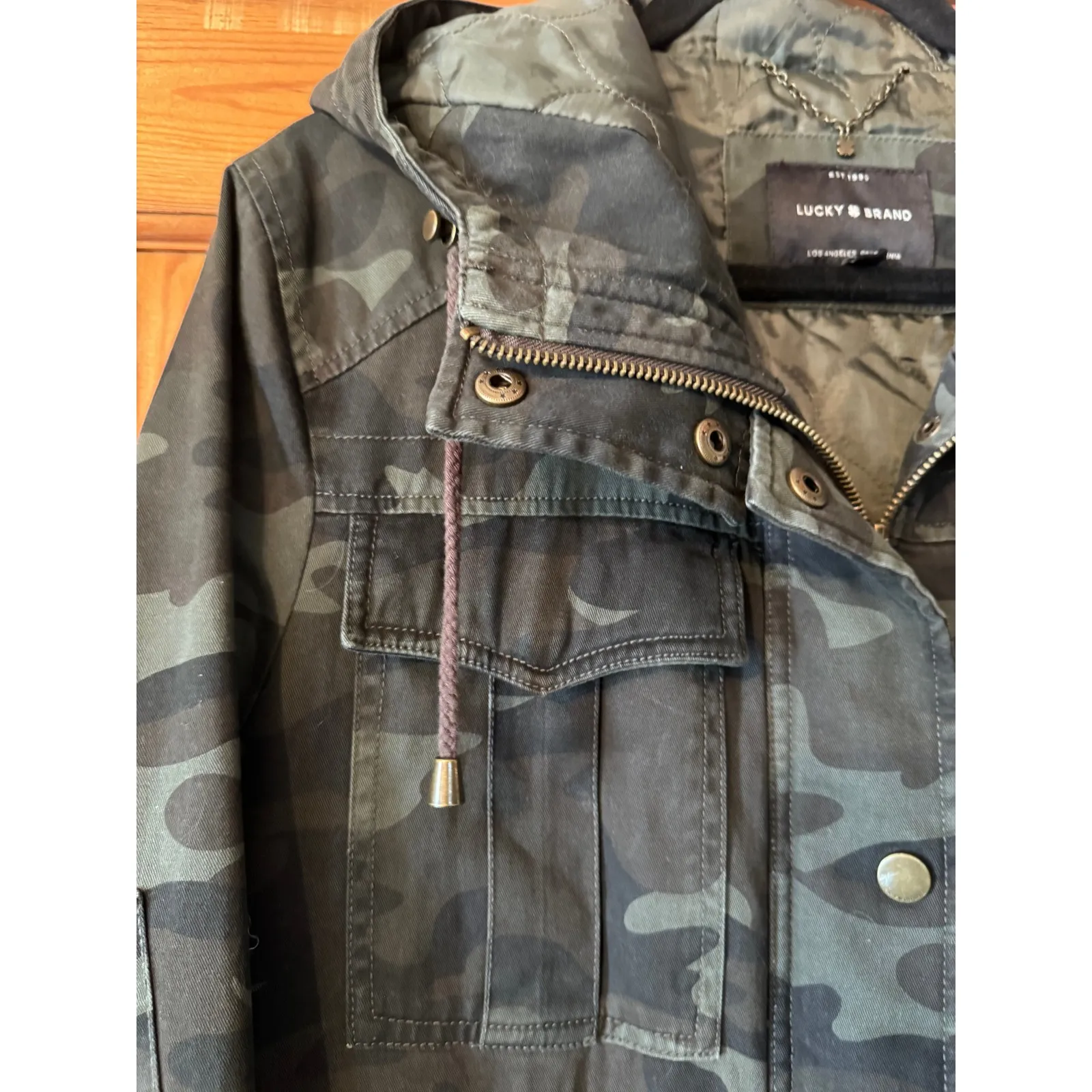 Lucky Brand Camo Print Hooded Utility Jacket Women's Size Large/G - Image 8
