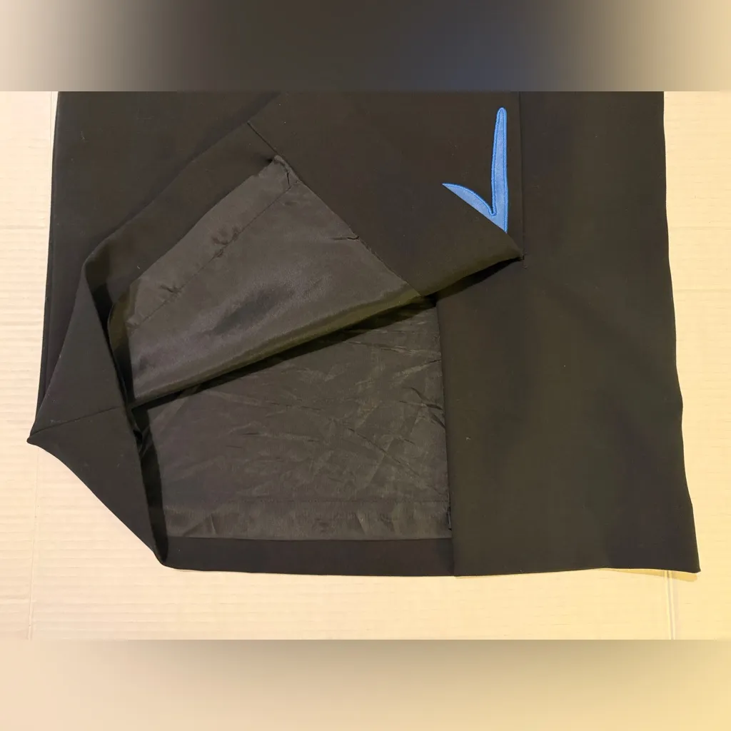 Carlisle Women’s Vtg Black Pencil Skirt w Blue Floral Genuine Leather Design-8 - Image 4