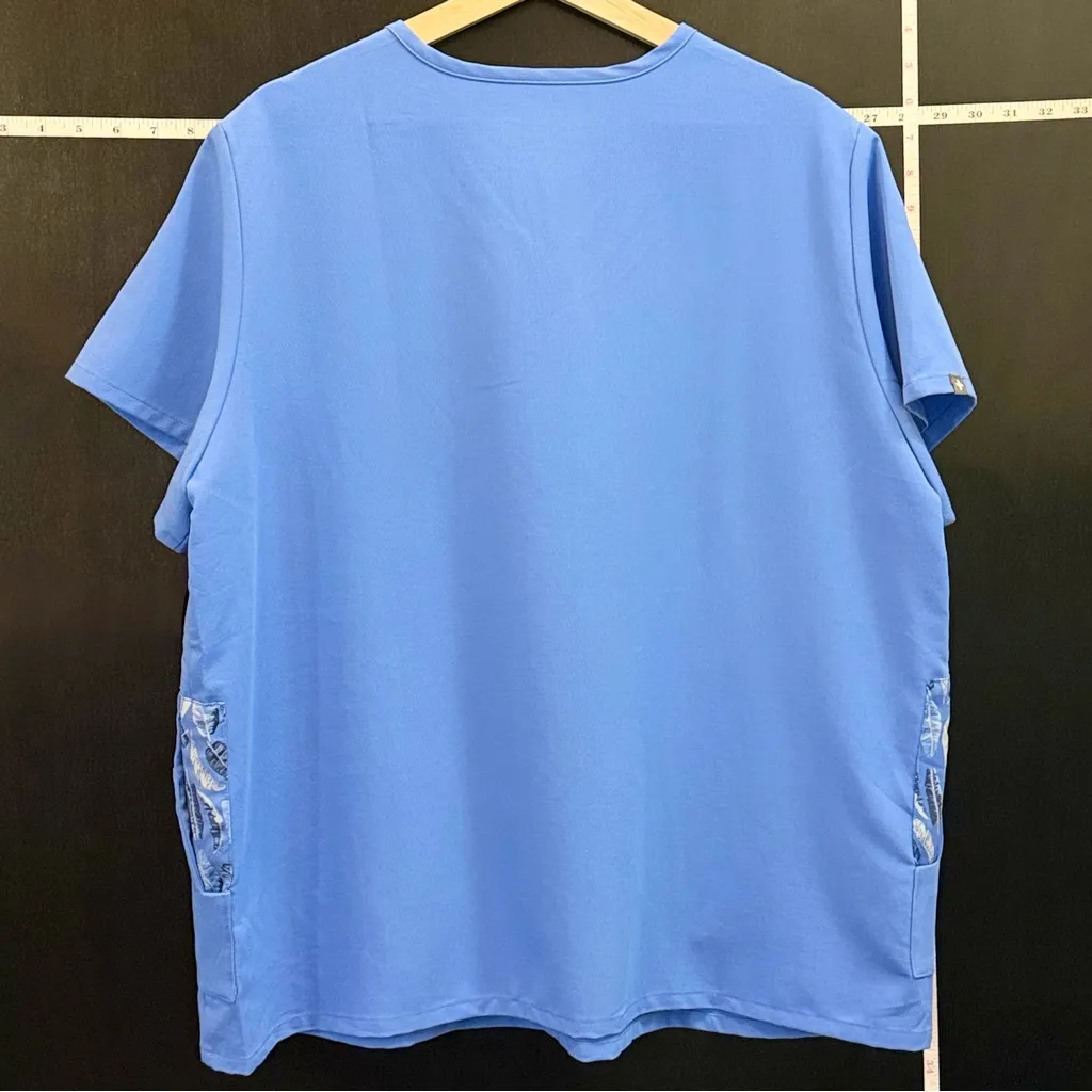 BUNDLE - Figs Women's Accra Short Sleeve Scrub Top in Ceil Blue - Image 3