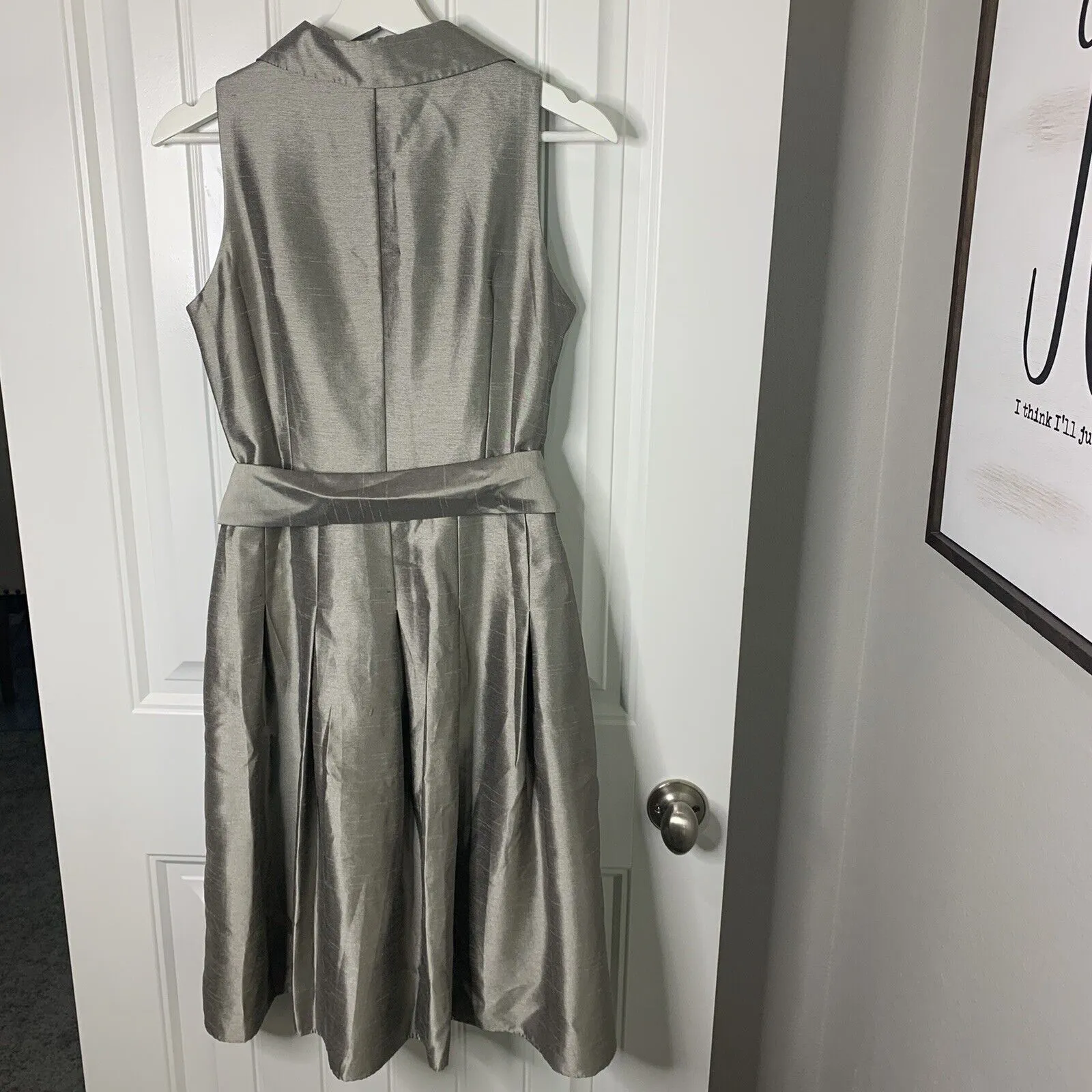 Jessica Howard Size 6 P 6P Dress Silver Metallic Faux Wrap Belted Holiday Womens - Image 9