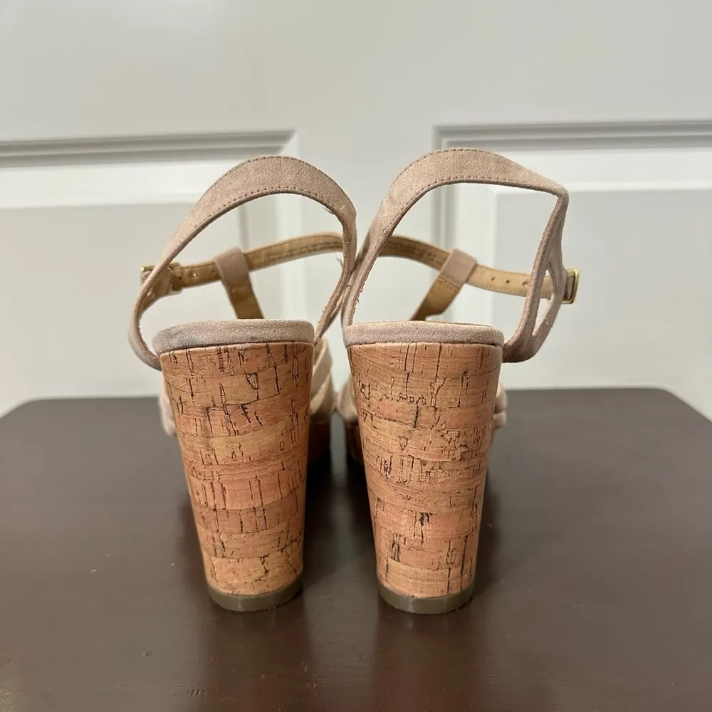 Big Buddha Wedge Strappy Heels Sandals Size 9 - Image 3