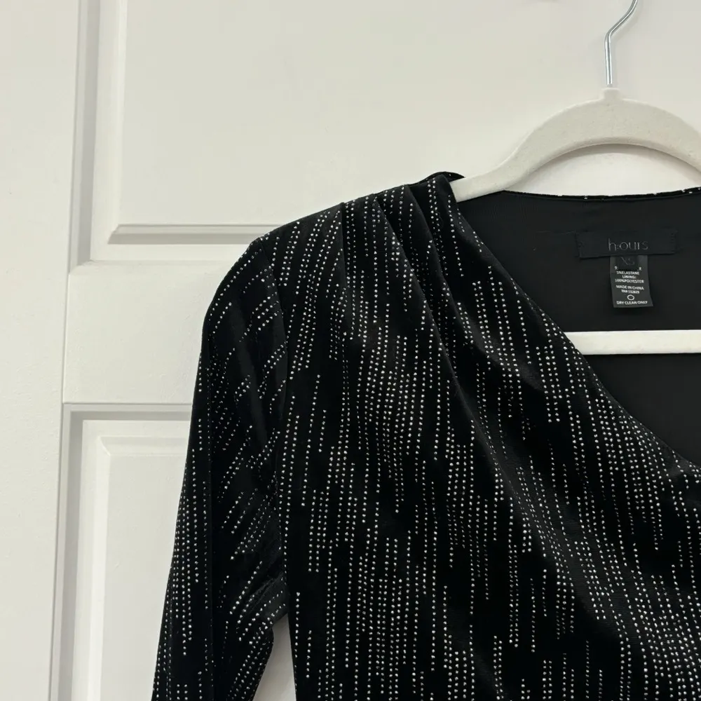 h:ours Revolve Flirt Black Velvet Dress - Image 6