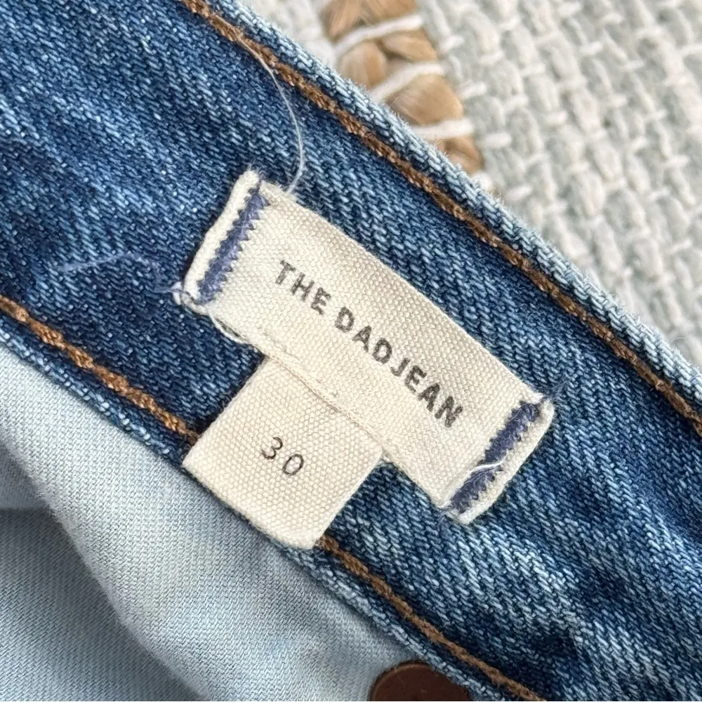 Madewell The Dadjean in Duane Wash: Ripped Edition Women’s Size 30 - Image 9