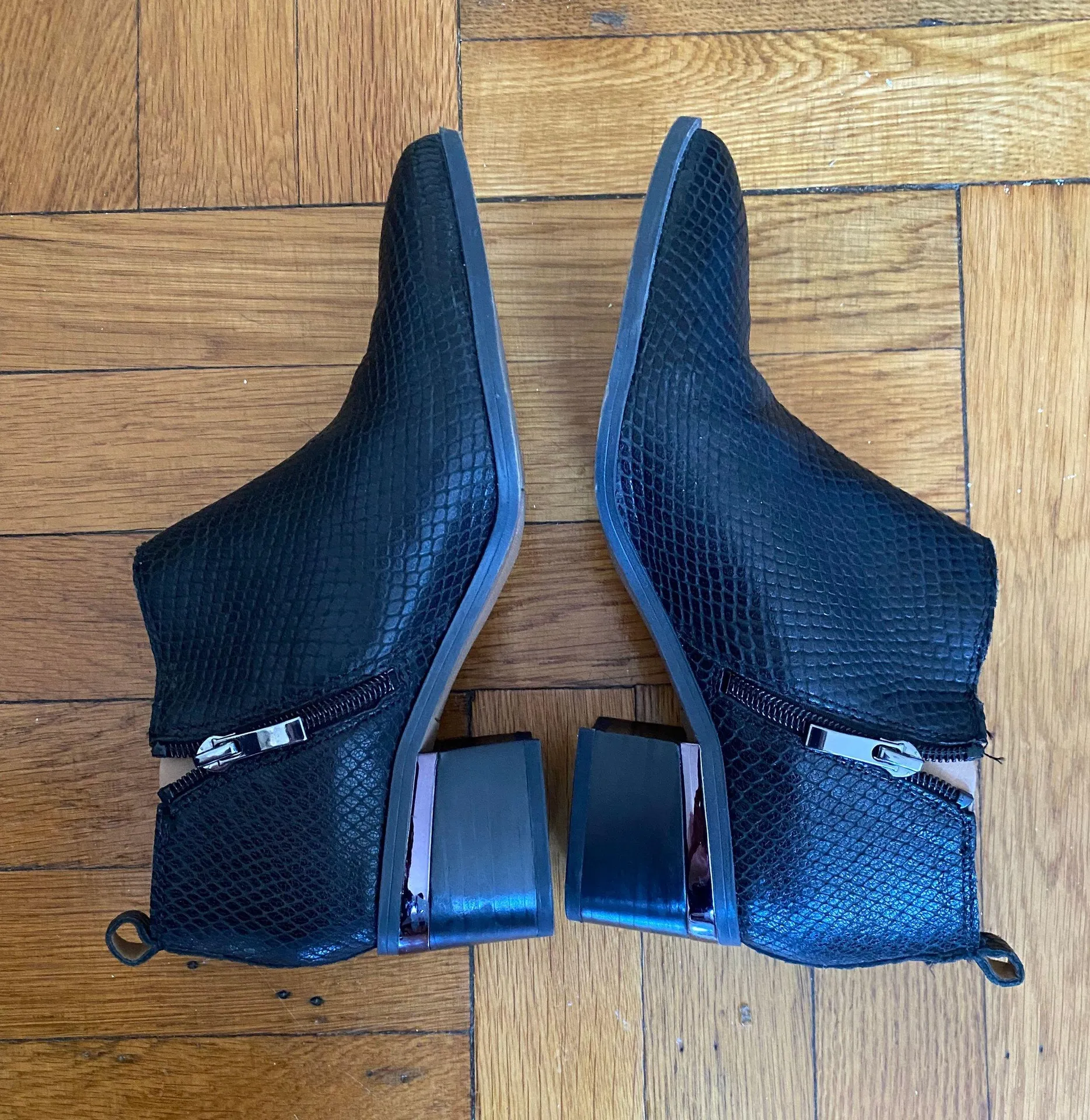 Women's Aberdale Ankle Boots Size 6 - Image 3