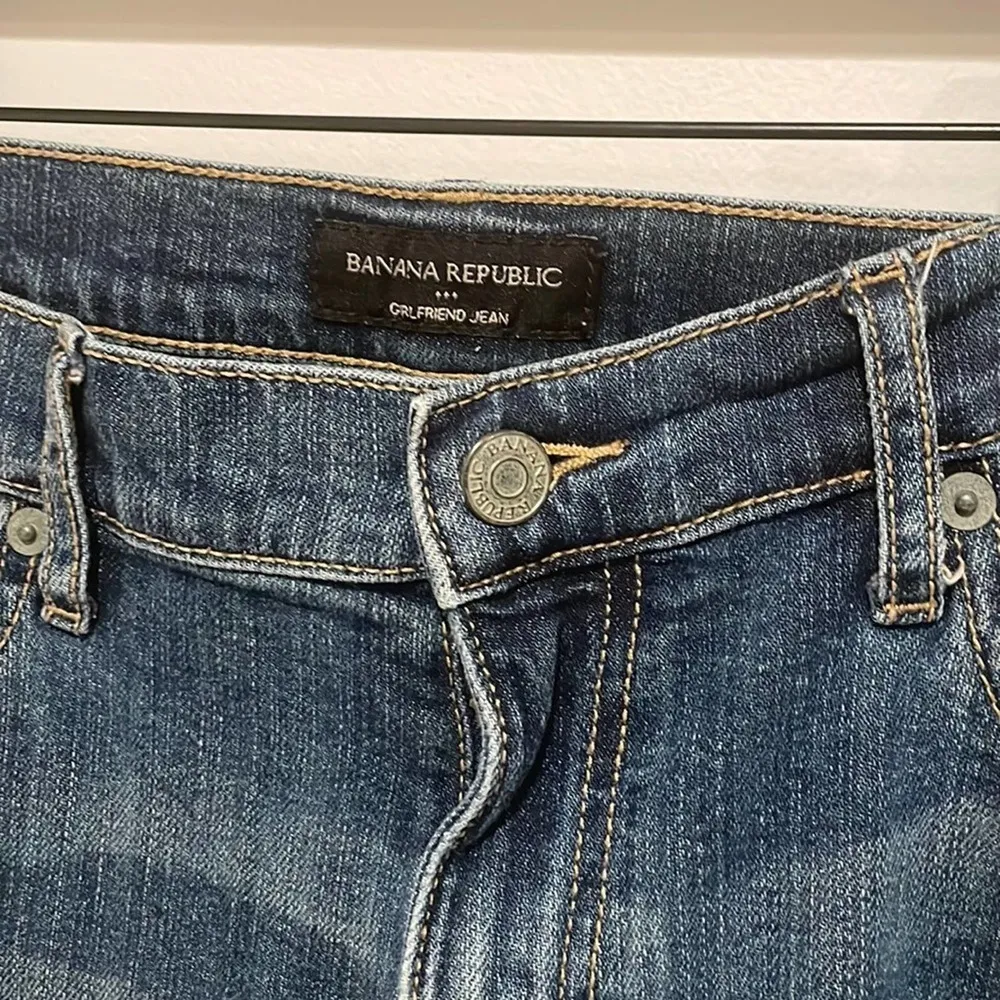 Banana Republic girlfriend jeans size 29/8 - Image 4