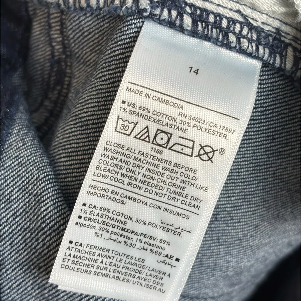 NWT Old Navy Woman’s Plus Size Hi-Rise WOW Denim Chic Casual Jean Shorts Size 14 - Image 5